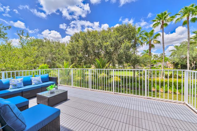 4661 Manderly Drive, Wellington, FL 33449