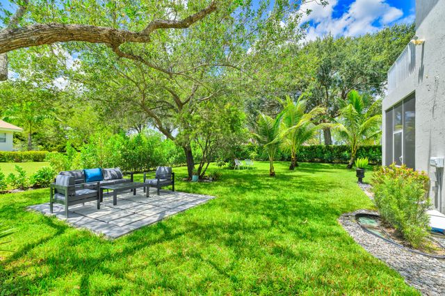 4661 Manderly Drive, Wellington, FL 33449