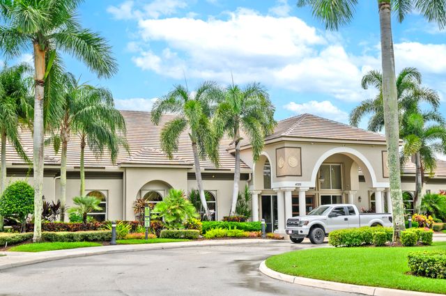 4661 Manderly Drive, Wellington, FL 33449