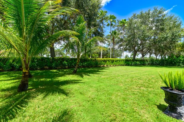 4661 Manderly Drive, Wellington, FL 33449