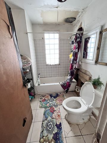 2103 W 52nd Street, Chicago, IL 60609