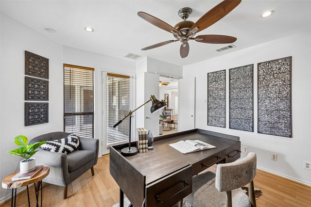 2727 Gold Rush Lane, Carrollton, TX 75007
