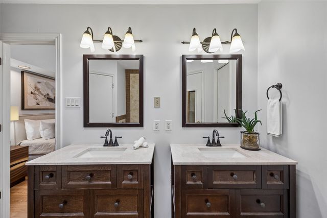 2727 Gold Rush Lane, Carrollton, TX 75007