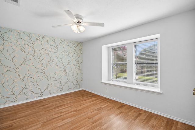 2727 Gold Rush Lane, Carrollton, TX 75007