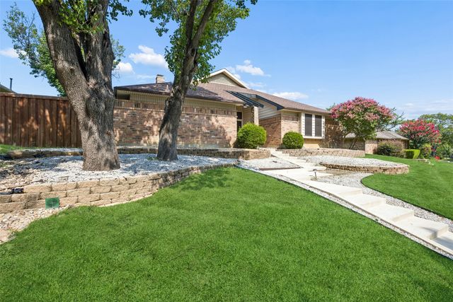 2727 Gold Rush Lane, Carrollton, TX 75007
