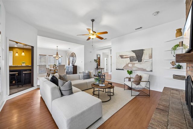 2727 Gold Rush Lane, Carrollton, TX 75007