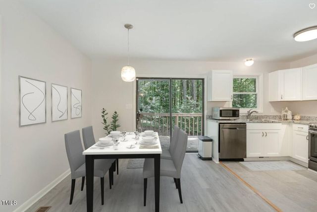 1512 Edwards Drive, Chapel Hill, NC 27516