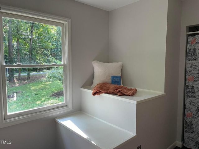 1512 Edwards Drive, Chapel Hill, NC 27516