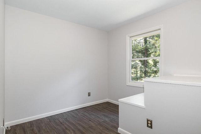 1512 Edwards Drive, Chapel Hill, NC 27516