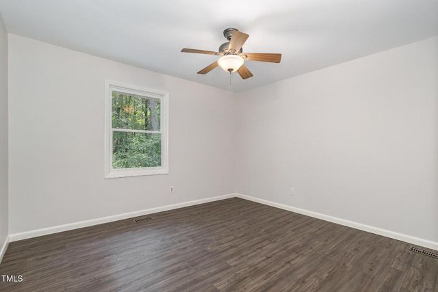 1512 Edwards Drive, Chapel Hill, NC 27516