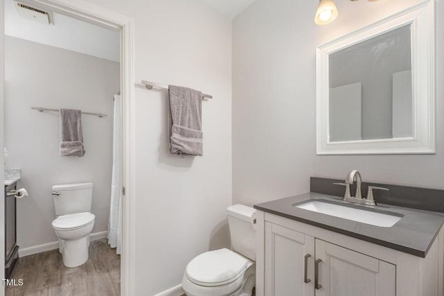 1512 Edwards Drive, Chapel Hill, NC 27516