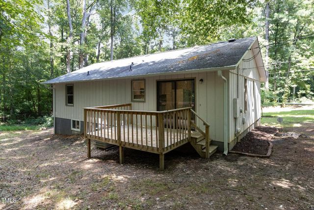1512 Edwards Drive, Chapel Hill, NC 27516