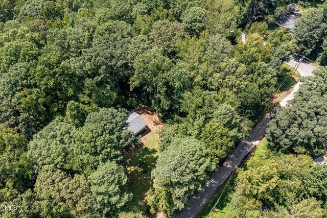 1512 Edwards Drive, Chapel Hill, NC 27516