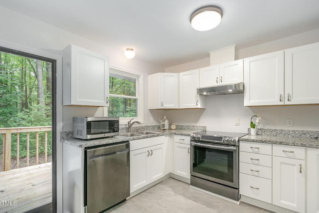 1512 Edwards Drive, Chapel Hill, NC 27516