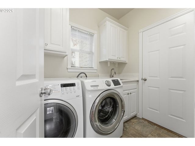15254 Sw TURNAGAIN Dr, Tigard, OR 97224