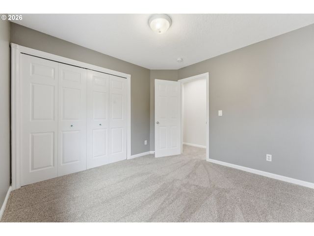 15254 Sw TURNAGAIN Dr, Tigard, OR 97224