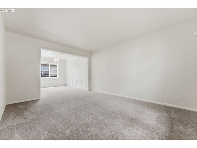15254 Sw TURNAGAIN Dr, Tigard, OR 97224