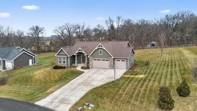 3092 Parker Pass, Sun Prairie, WI 53590