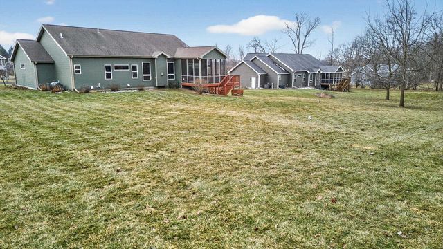 3092 Parker Pass, Sun Prairie, WI 53590