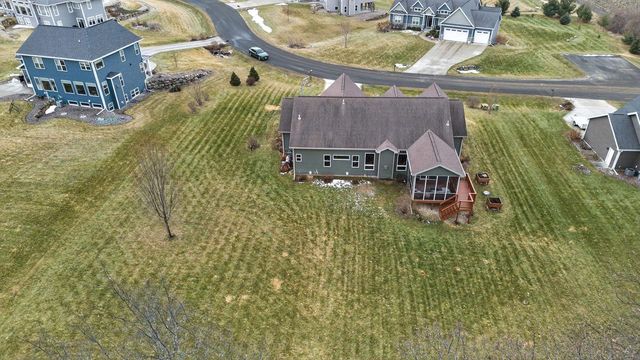 3092 Parker Pass, Sun Prairie, WI 53590