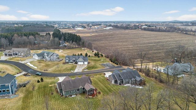 3092 Parker Pass, Sun Prairie, WI 53590