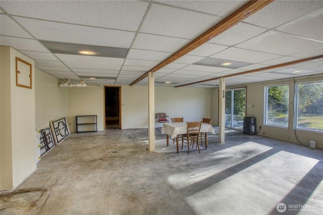 11826 NE Manzanita Lane, Bainbridge Island, WA 98110