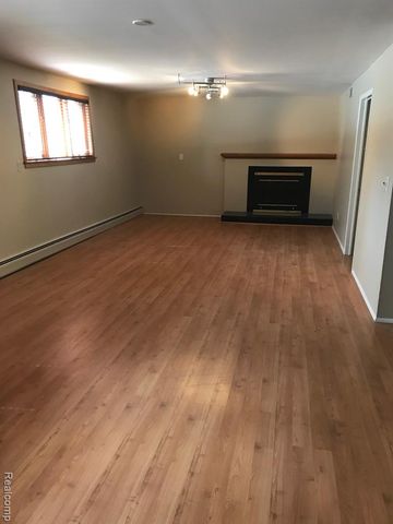 3891 Eastbourne Drive, Troy, MI 48084