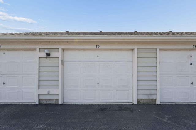 6767 Meadow Creek Drive, 104, Columbus, OH 43235