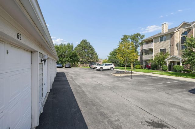 6767 Meadow Creek Drive, 104, Columbus, OH 43235