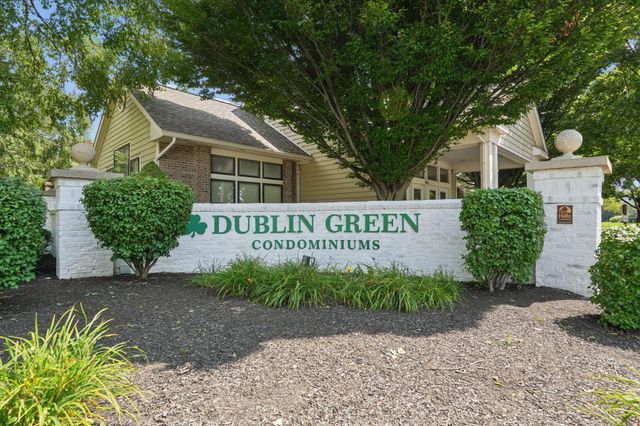 6767 Meadow Creek Drive, 104, Columbus, OH 43235