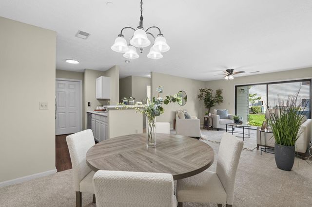 6767 Meadow Creek Drive, 104, Columbus, OH 43235