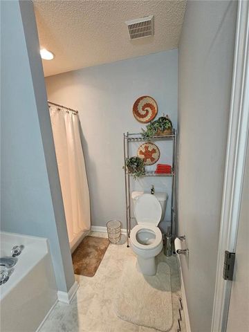 4215 LEGACY Square, Atlanta, GA 30349