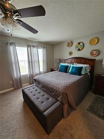 4215 LEGACY Square, Atlanta, GA 30349