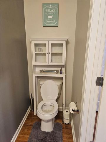 4215 LEGACY Square, Atlanta, GA 30349