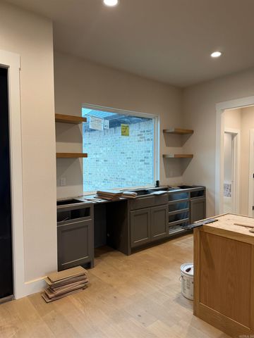 224 Middleton Place, Benton, AR 72019