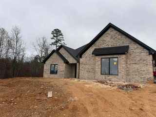 224 Middleton Place, Benton, AR 72019