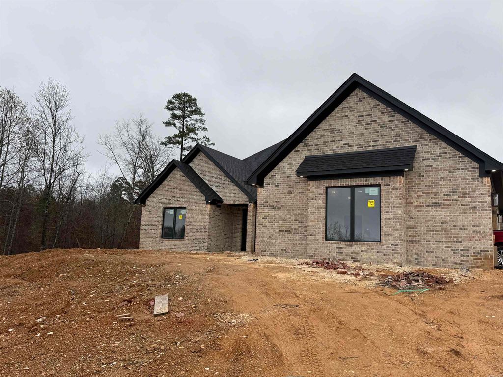 224 Middleton Place, Benton, AR 72019