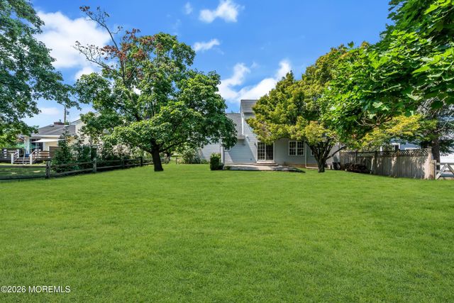 79 Maple Avenue, Fair Haven, NJ 07704