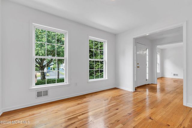 79 Maple Avenue, Fair Haven, NJ 07704