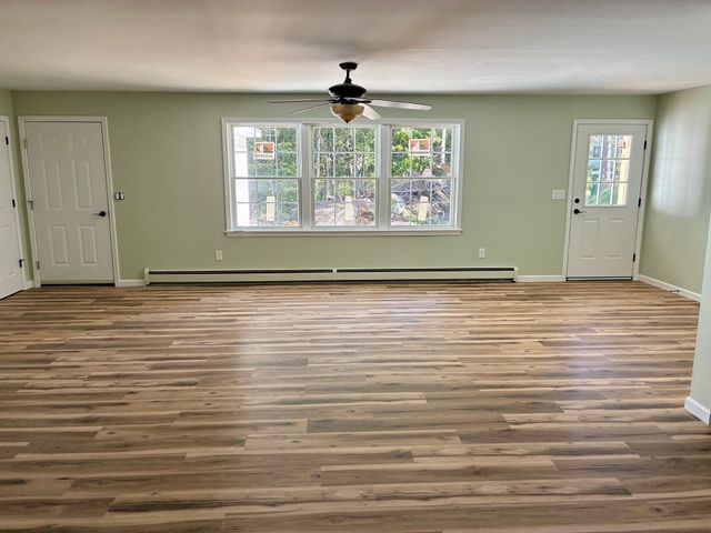 50 Secret Lake Rd., Phillipston, MA 01331