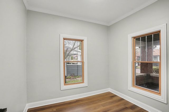 811 Kelly Avenue, Joliet, IL 60435