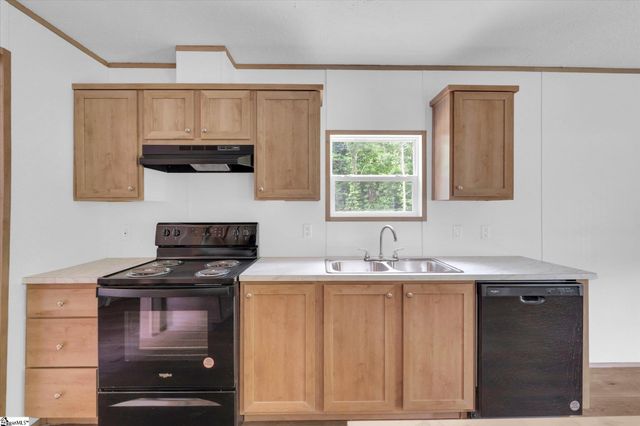 209 Five Forks Road, Liberty, SC 29657