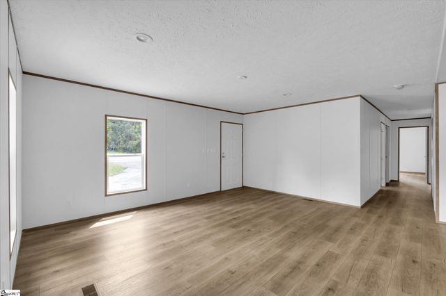 209 Five Forks Road, Liberty, SC 29657