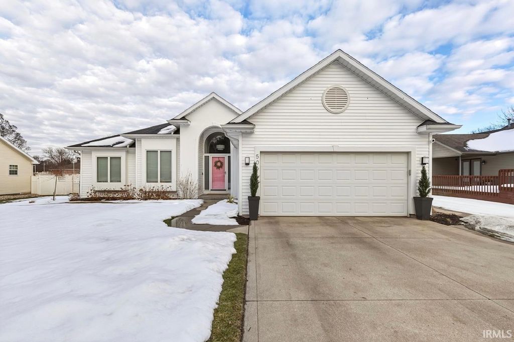 506 N Greene Road, Goshen, IN 46526