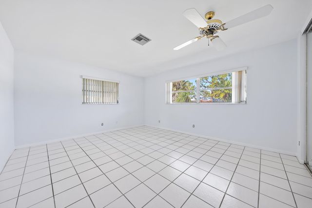 9400 SE Little Club Way N, Jupiter, FL 33469