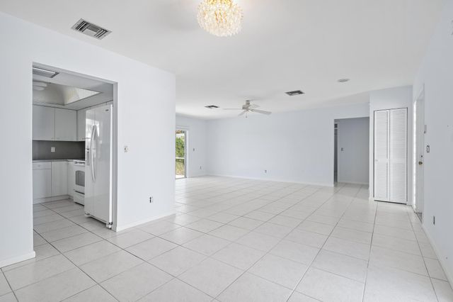 9400 SE Little Club Way N, Jupiter, FL 33469