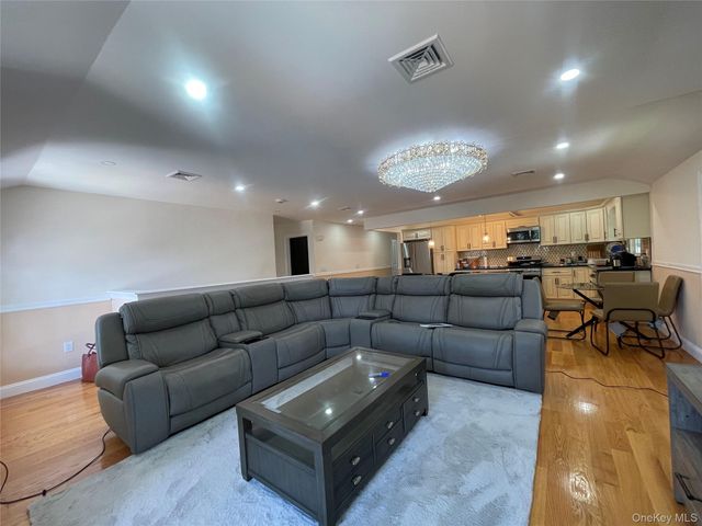 104-03 196th Street 2nd Floor, Jamaica, NY 11412
