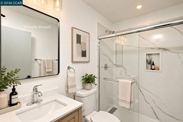26 Polaris Dr, Pittsburg, CA 94565