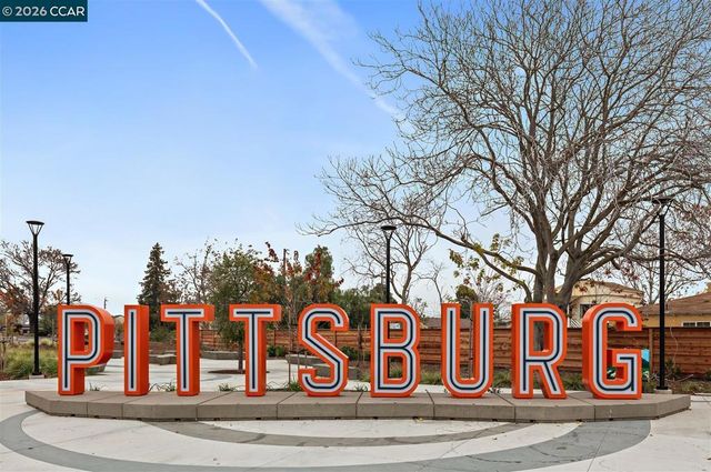 26 Polaris Dr, Pittsburg, CA 94565