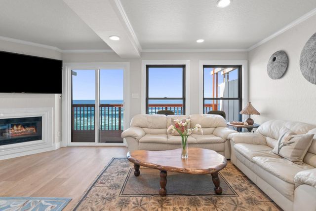 476 Oceanview Drive, La Selva Beach, CA 95076